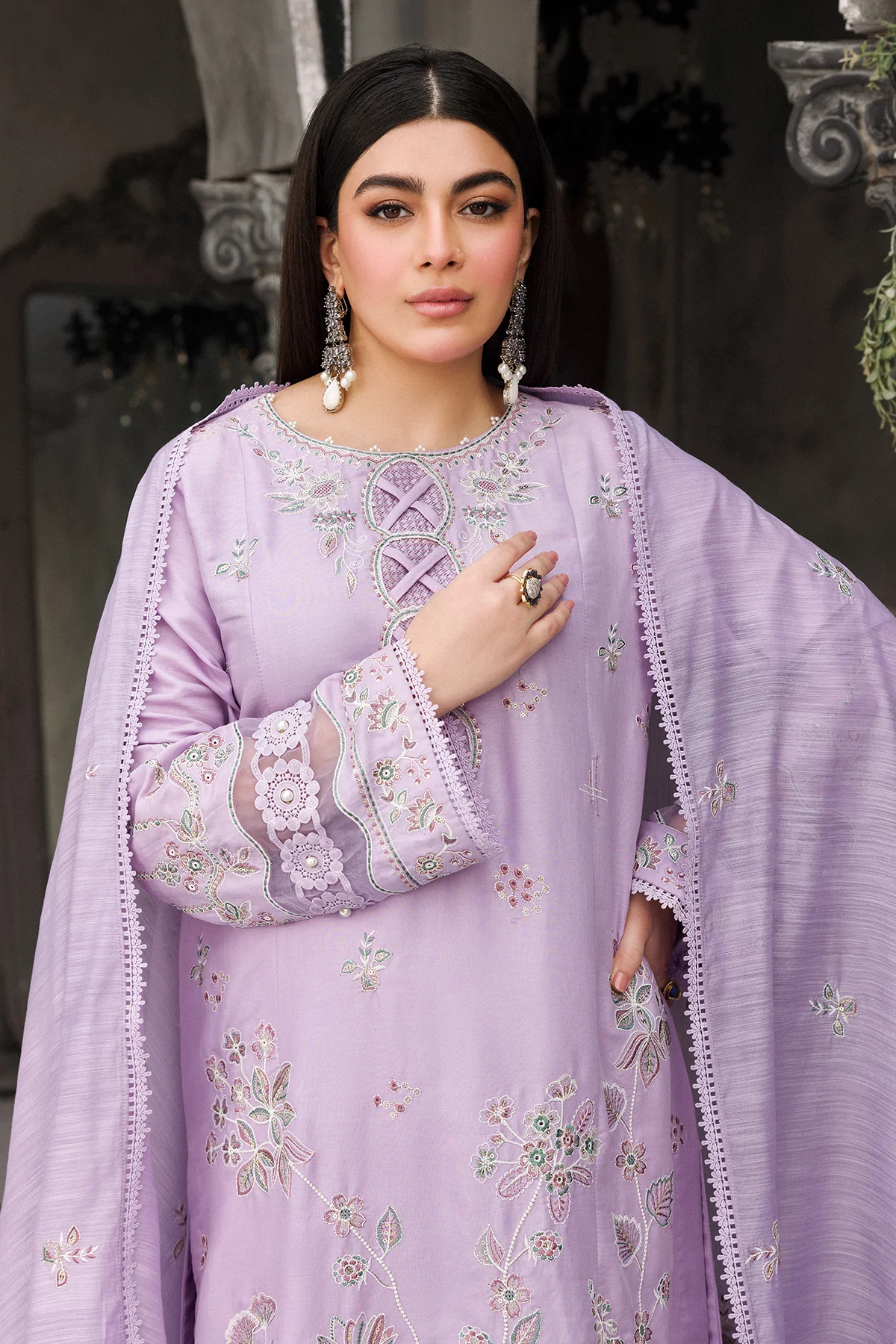 Adah - Image 8