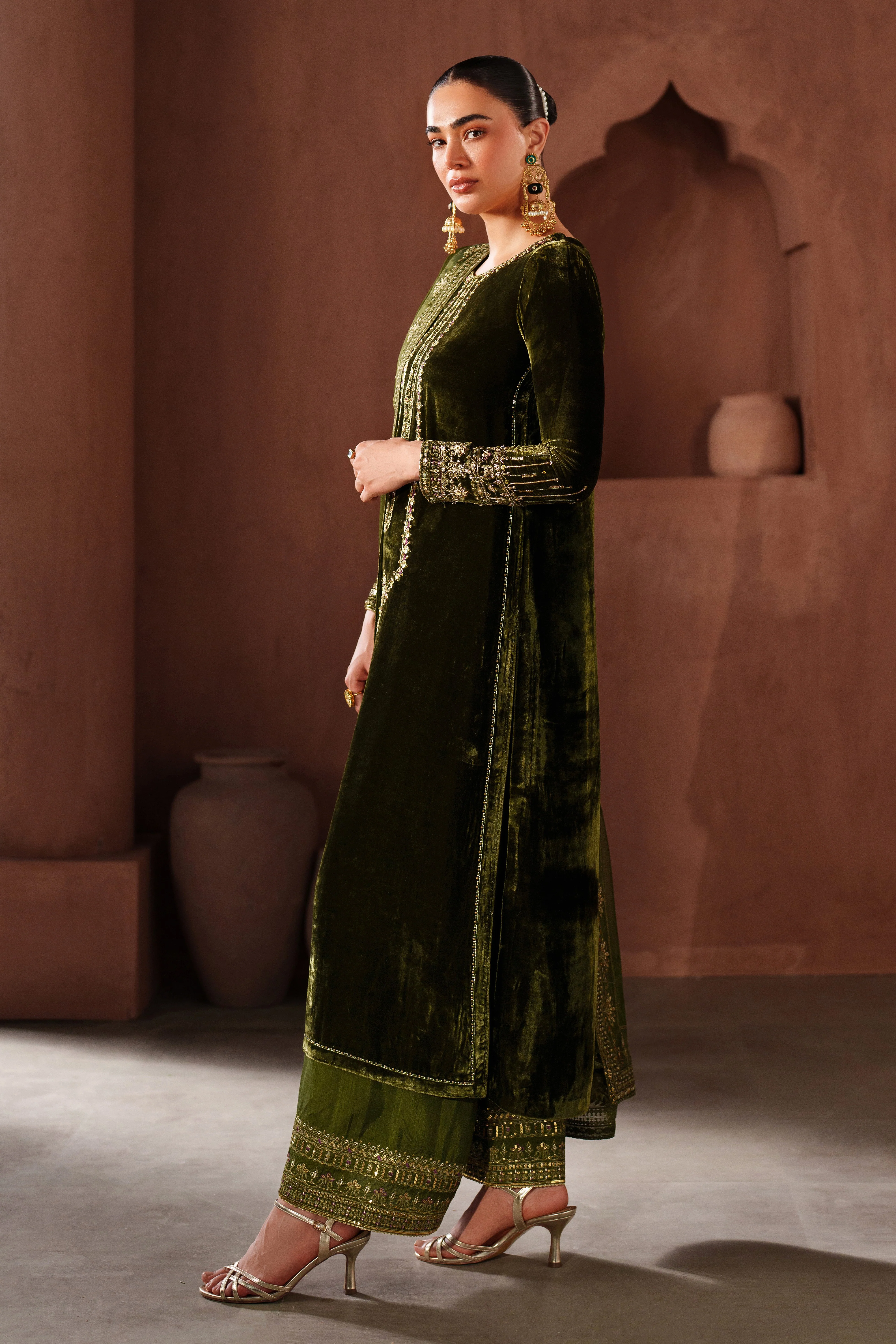 Arshia - Image 2