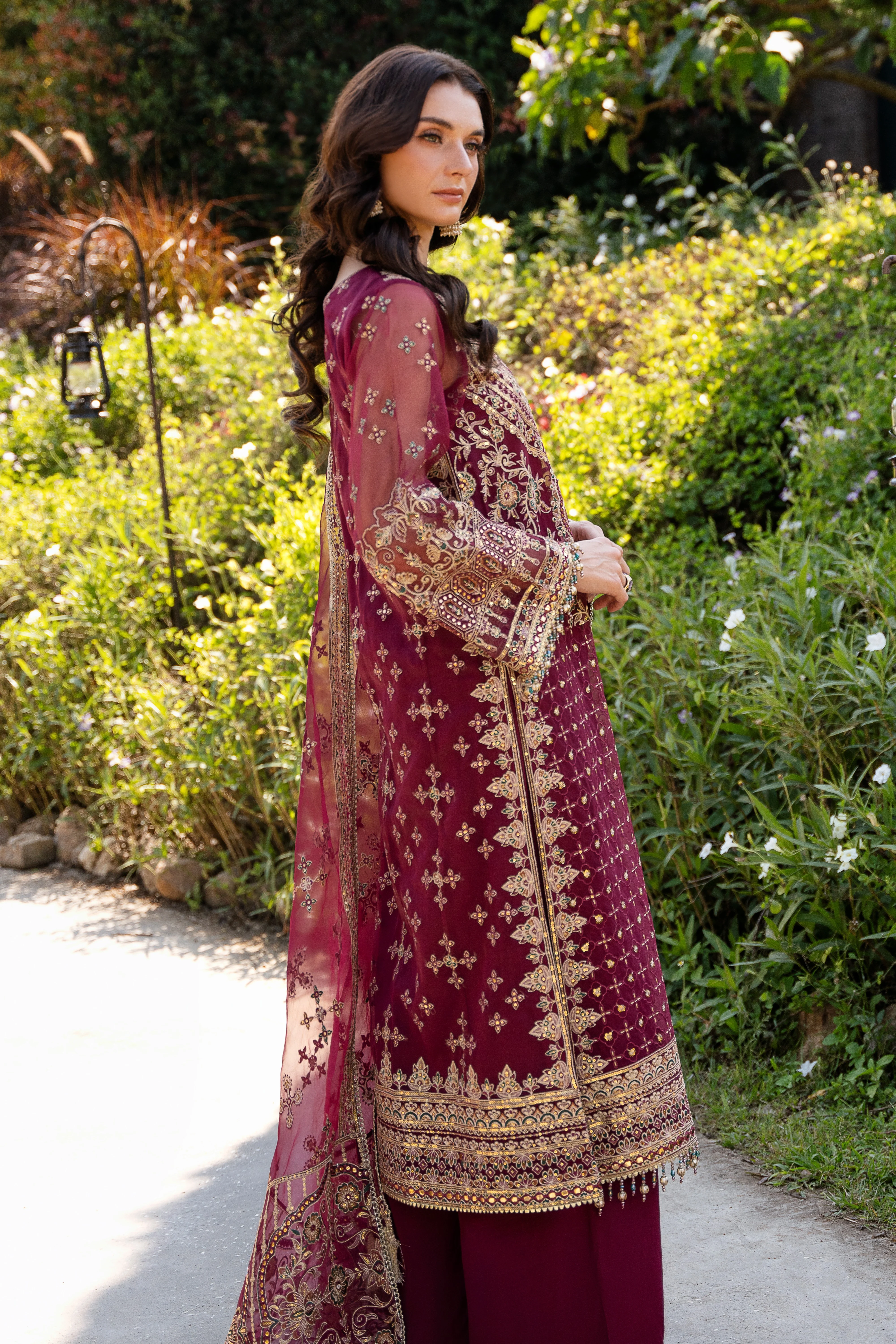 Azra - Image 3