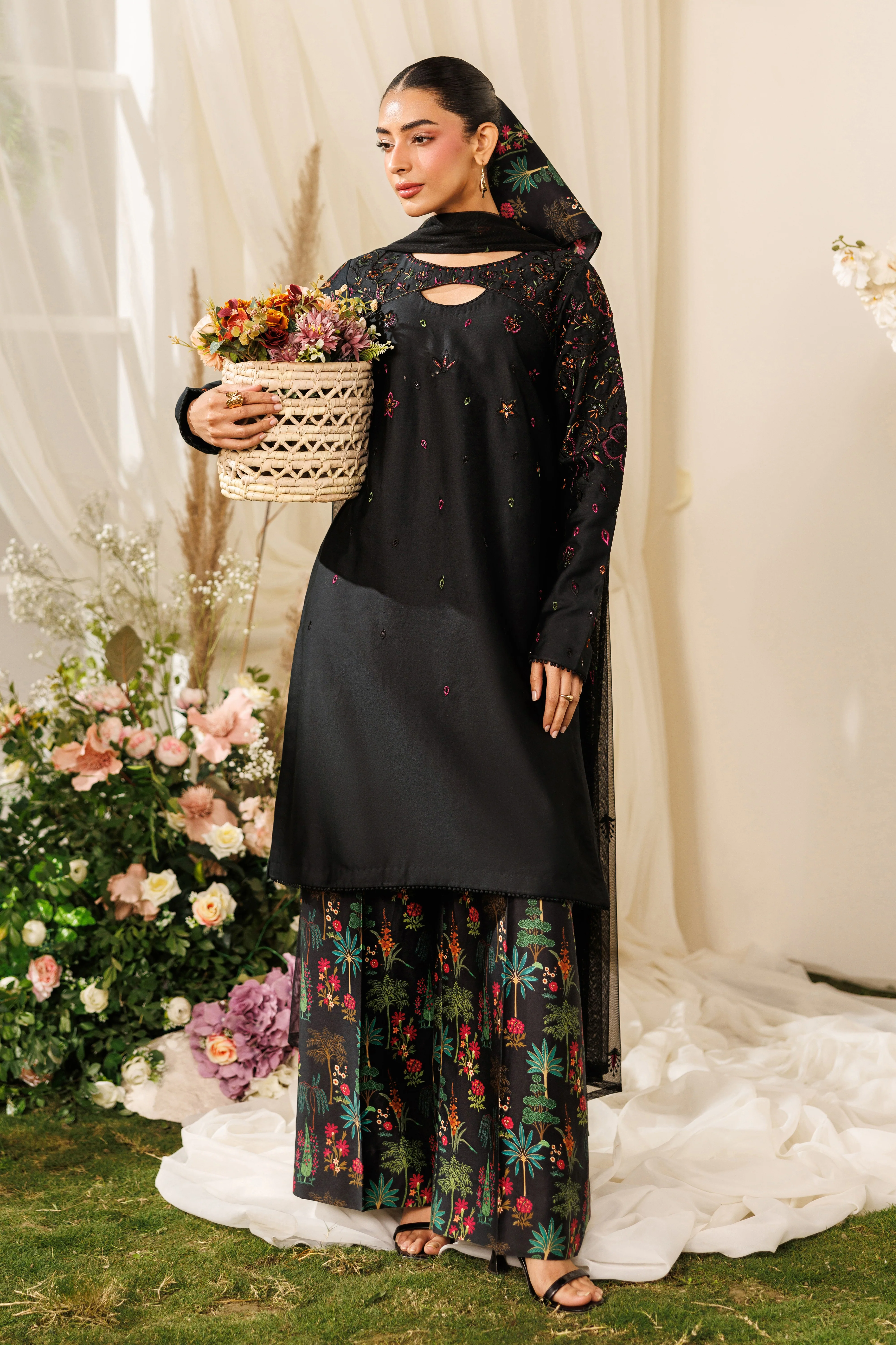 Halia - Image 5