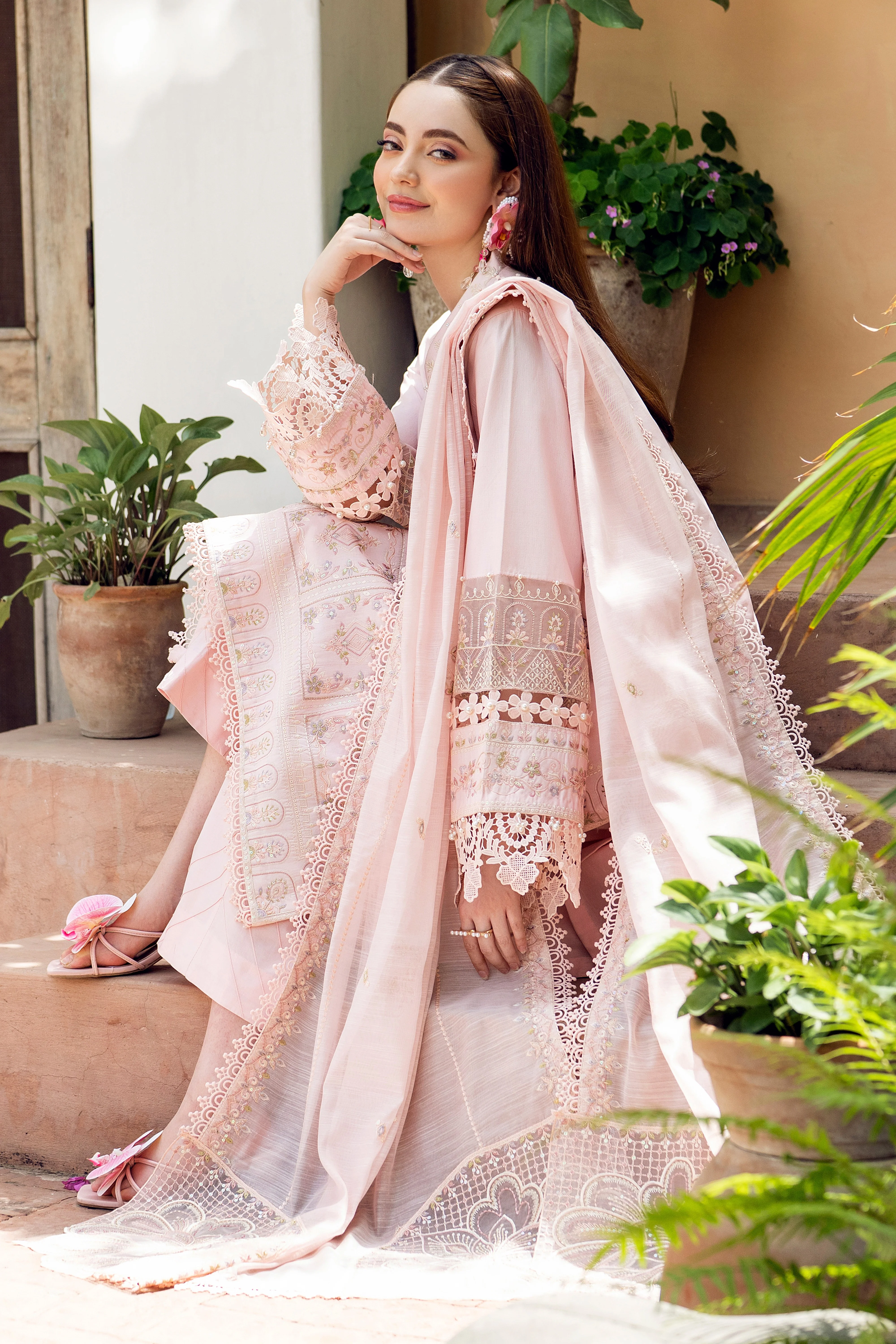 Nisha - Image 4
