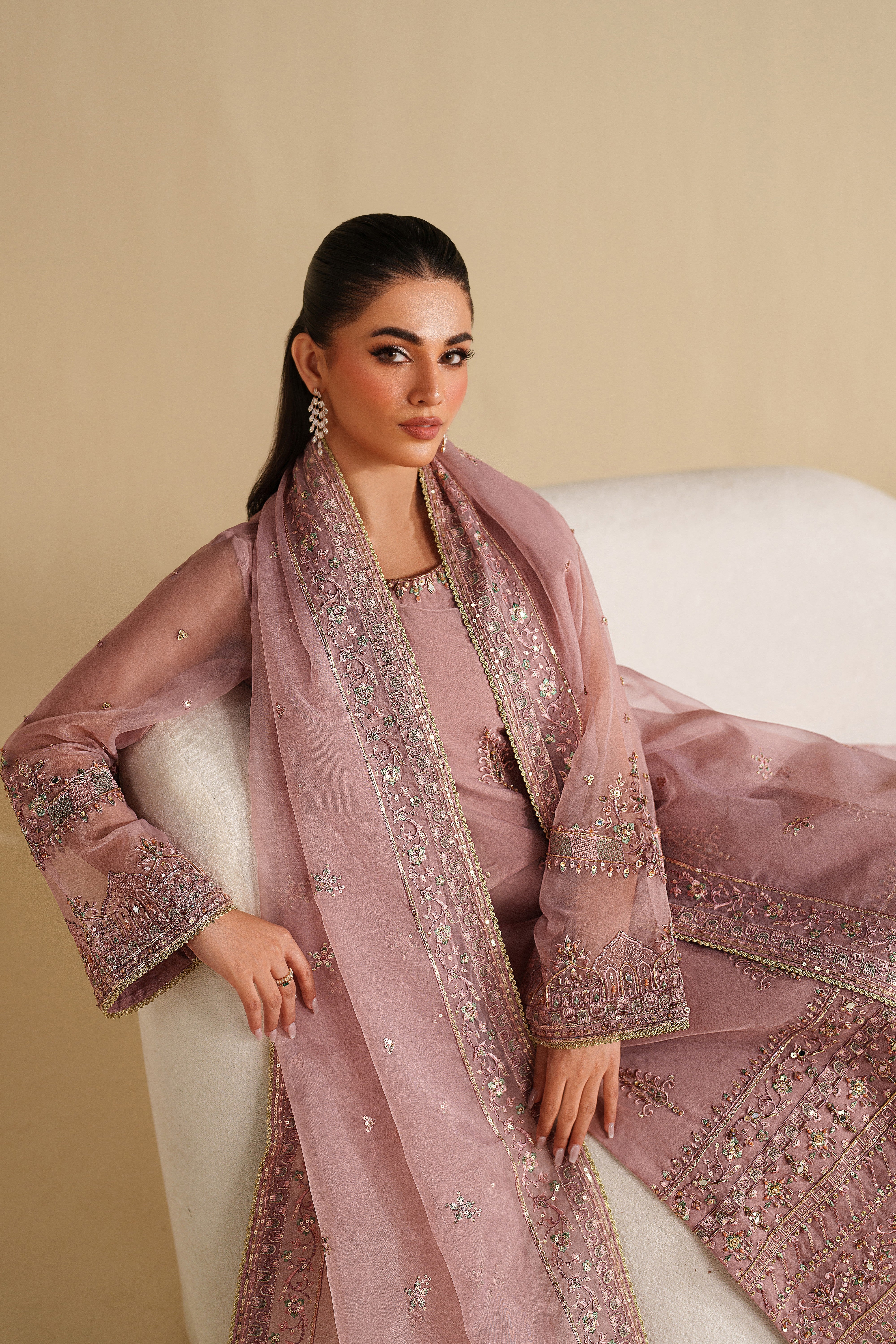 Ushna - Image 3